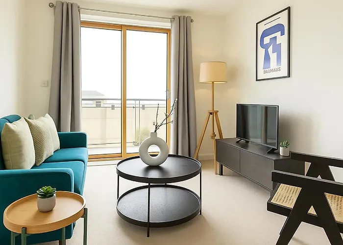 Designer Flat Near Wimbledon Park